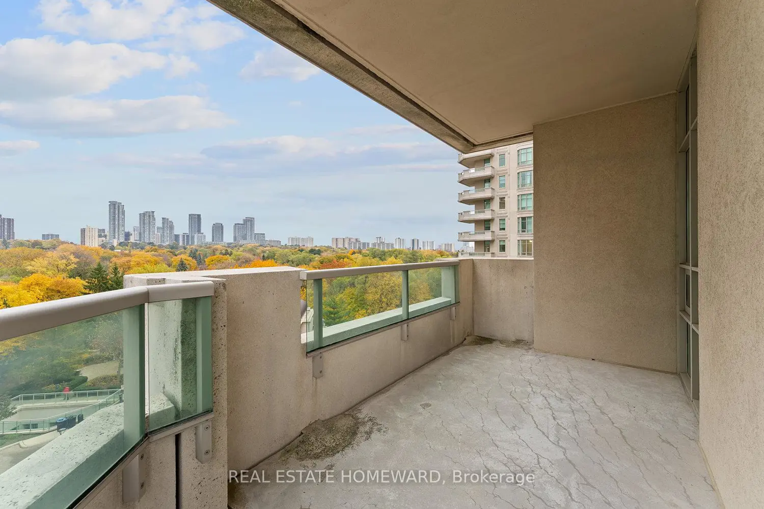 Additional image 16 of 10 Bloorview Place 714