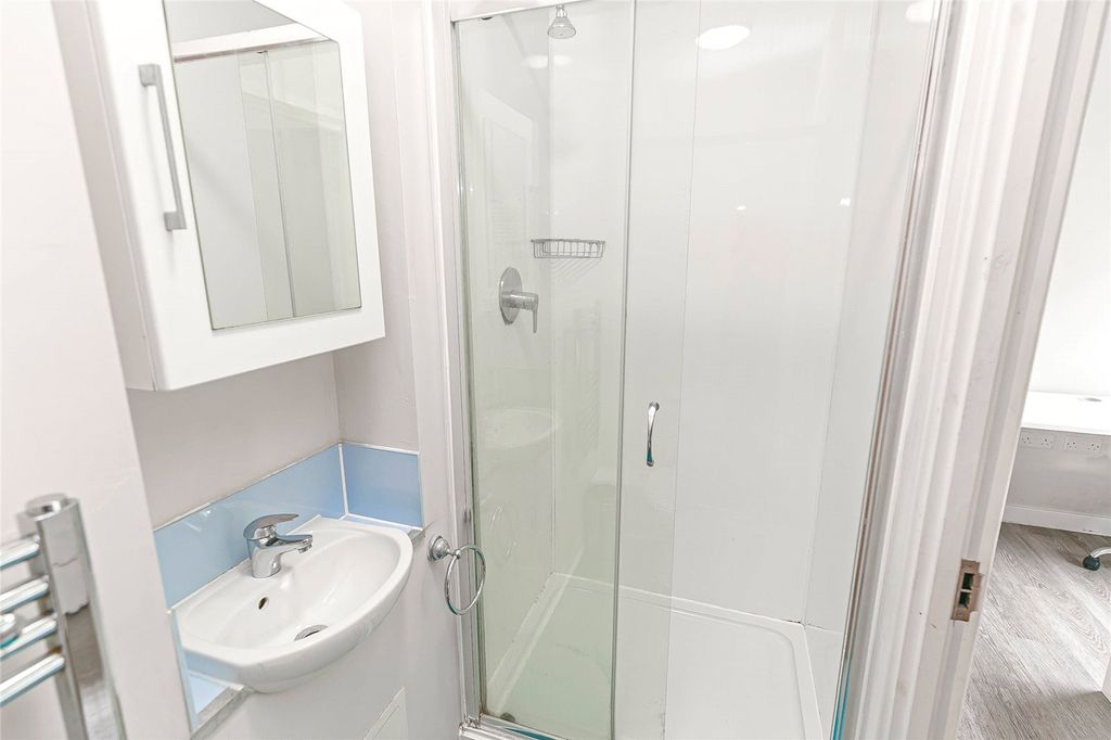 6 bed shared accommodation to rentCrown House, 37-41 Prince Street, City Centre, Bristol BS1 photo 5