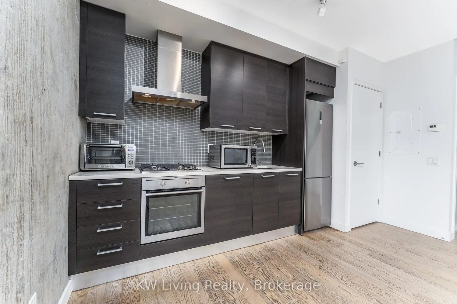 Additional image 5 of 90 Broadview Avenue Lw1