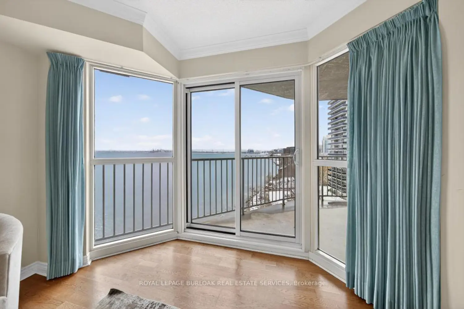 Additional image 12 of 2190 Lakeshore Road 801