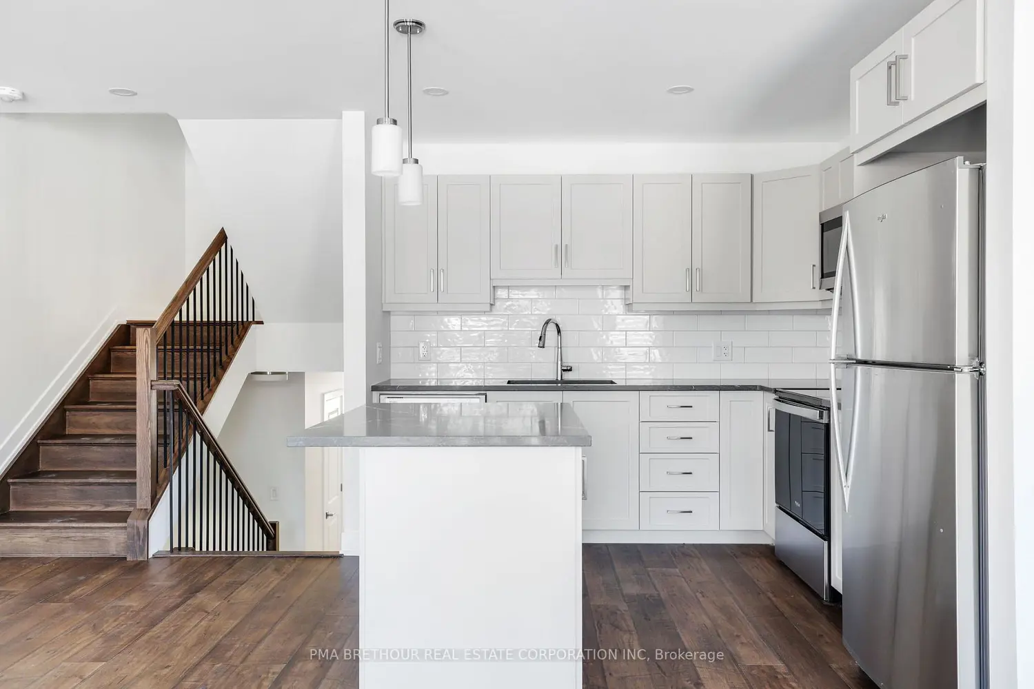 Additional image 5 of 729 St John Street