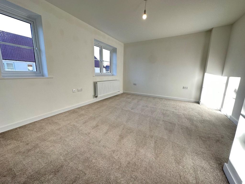 Additional image 7 of 3 bed detached house to rentHarborough Road North, Kingsthorpe, Northampton NN2