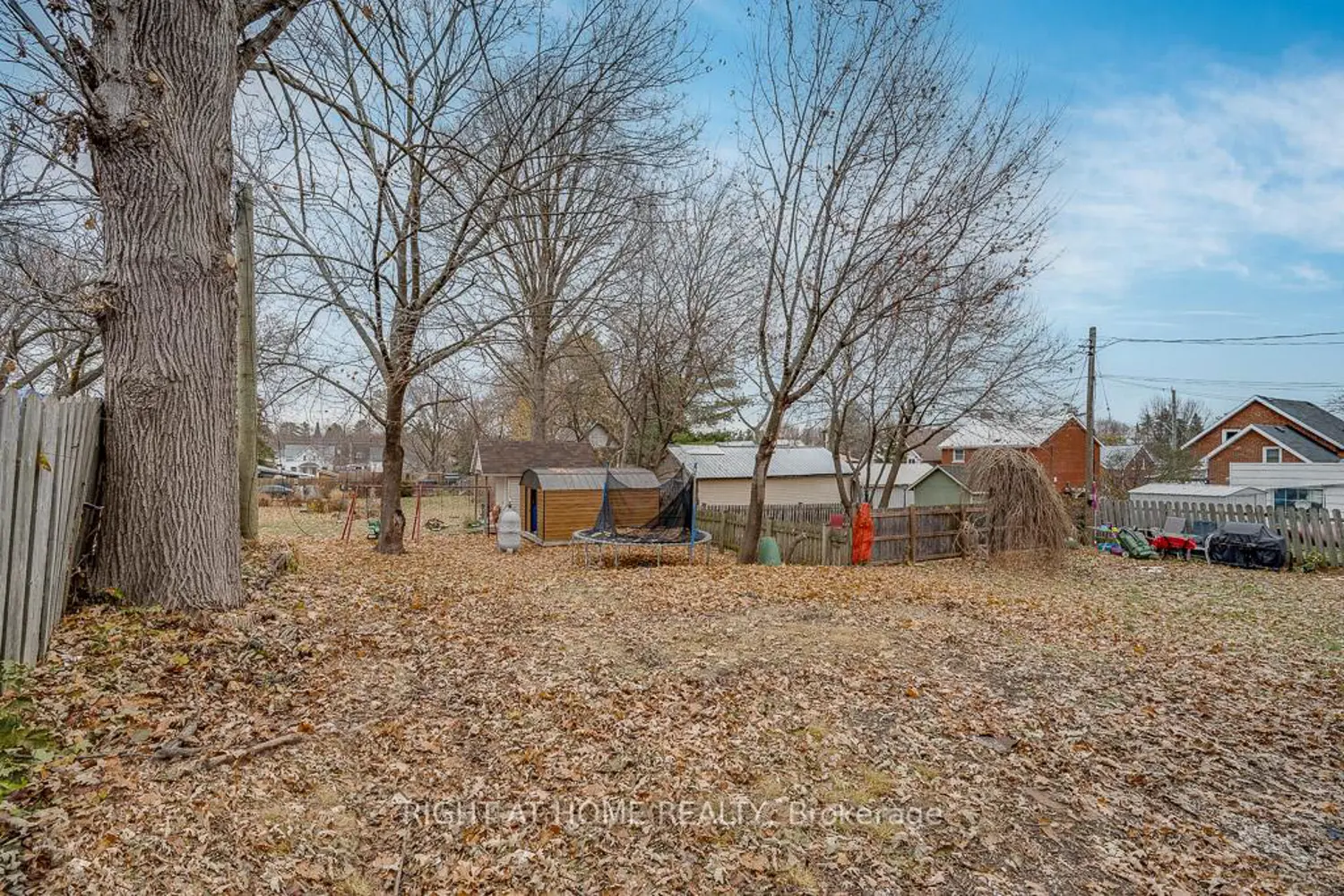 Additional image 18 of 97 Madawaska Street