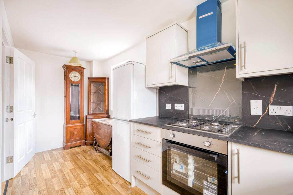 Additional image 7 of Feversham Lane, Glastonbury, Somerset, BA6