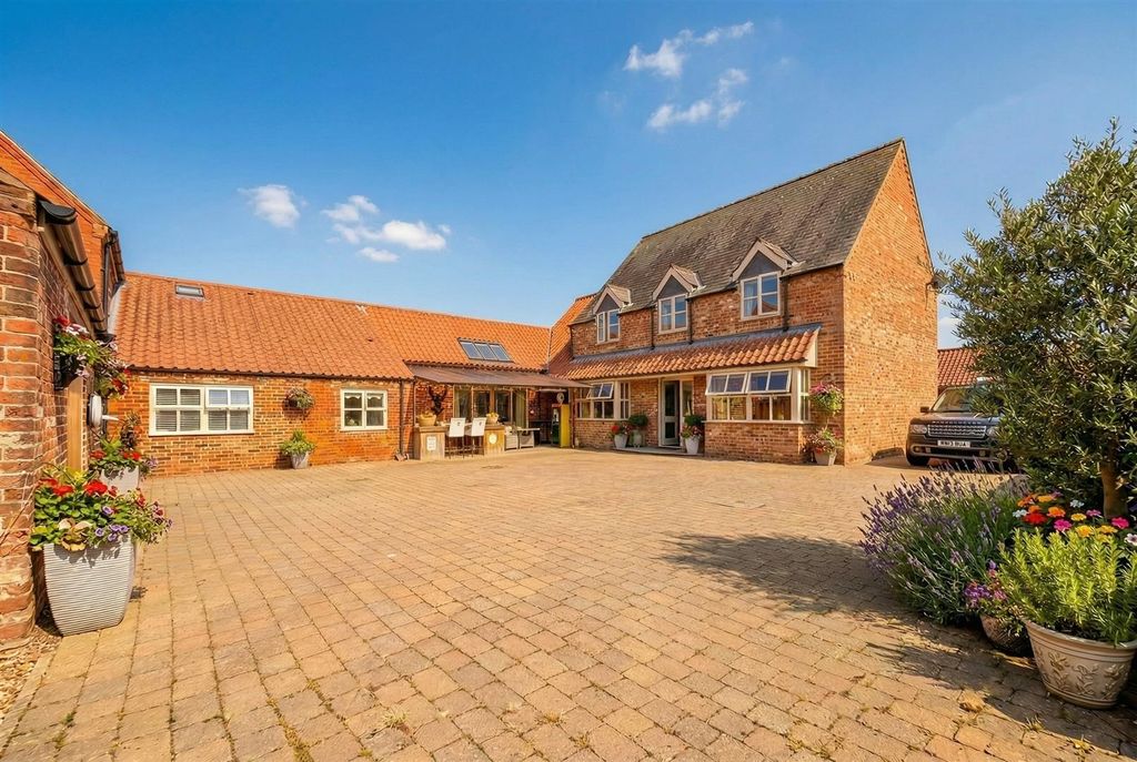 Additional image 16 of 5 bed detached house to rentHigh Street, Brant Broughton, Lincoln LN5