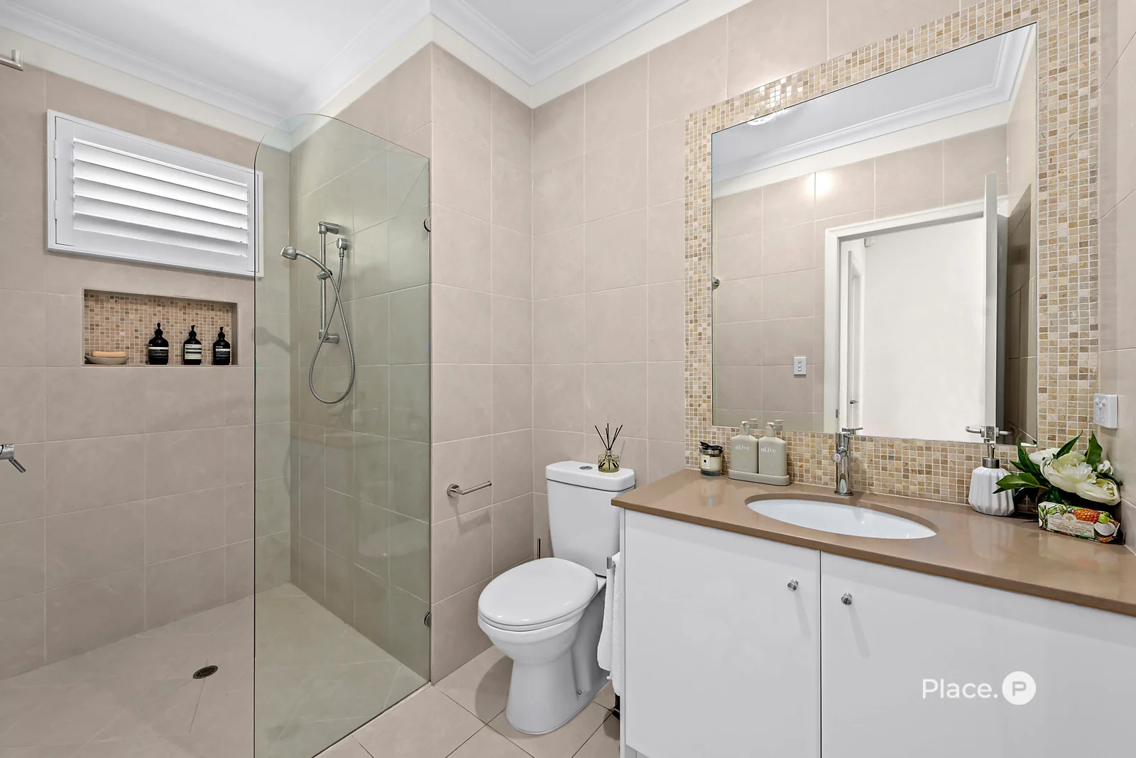 Additional image 26 of 57 Amy Street, Hawthorne QLD 4171