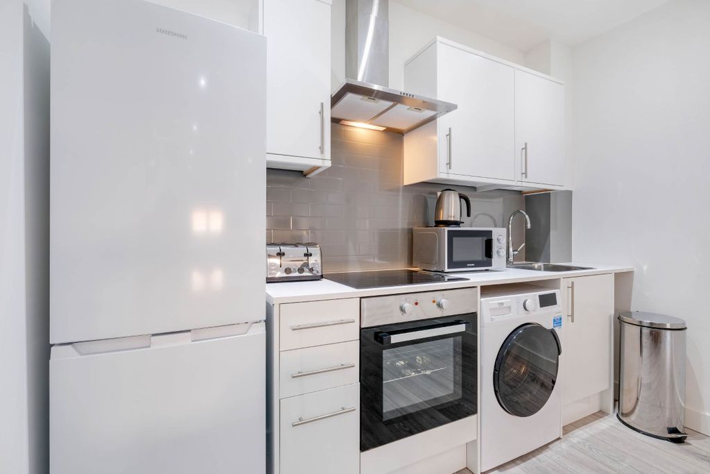 Additional image 9 of 1 bed flat to rentCorporation Street, Corby NN17