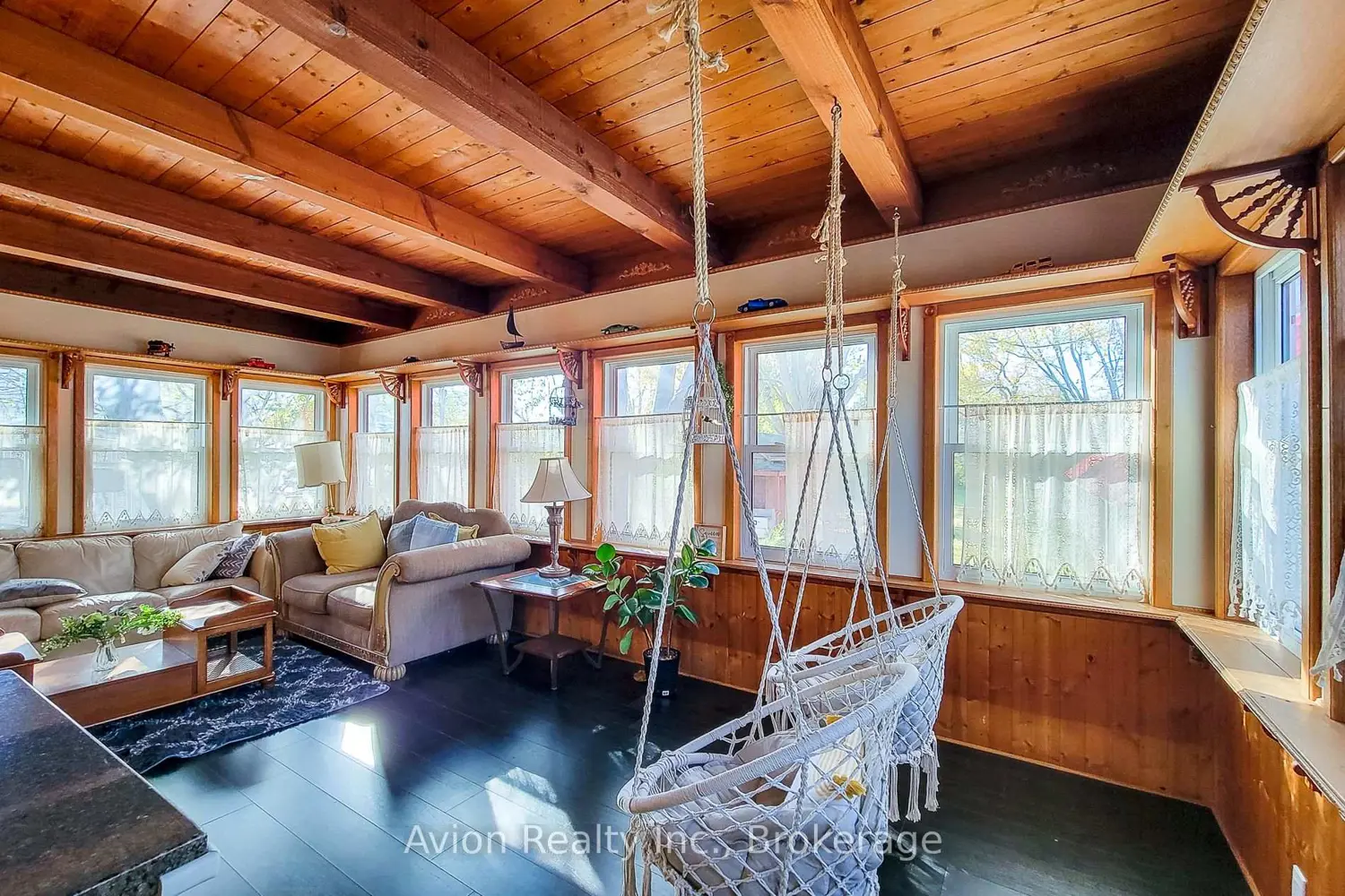 Additional image 15 of 1423 Merrittville Highway