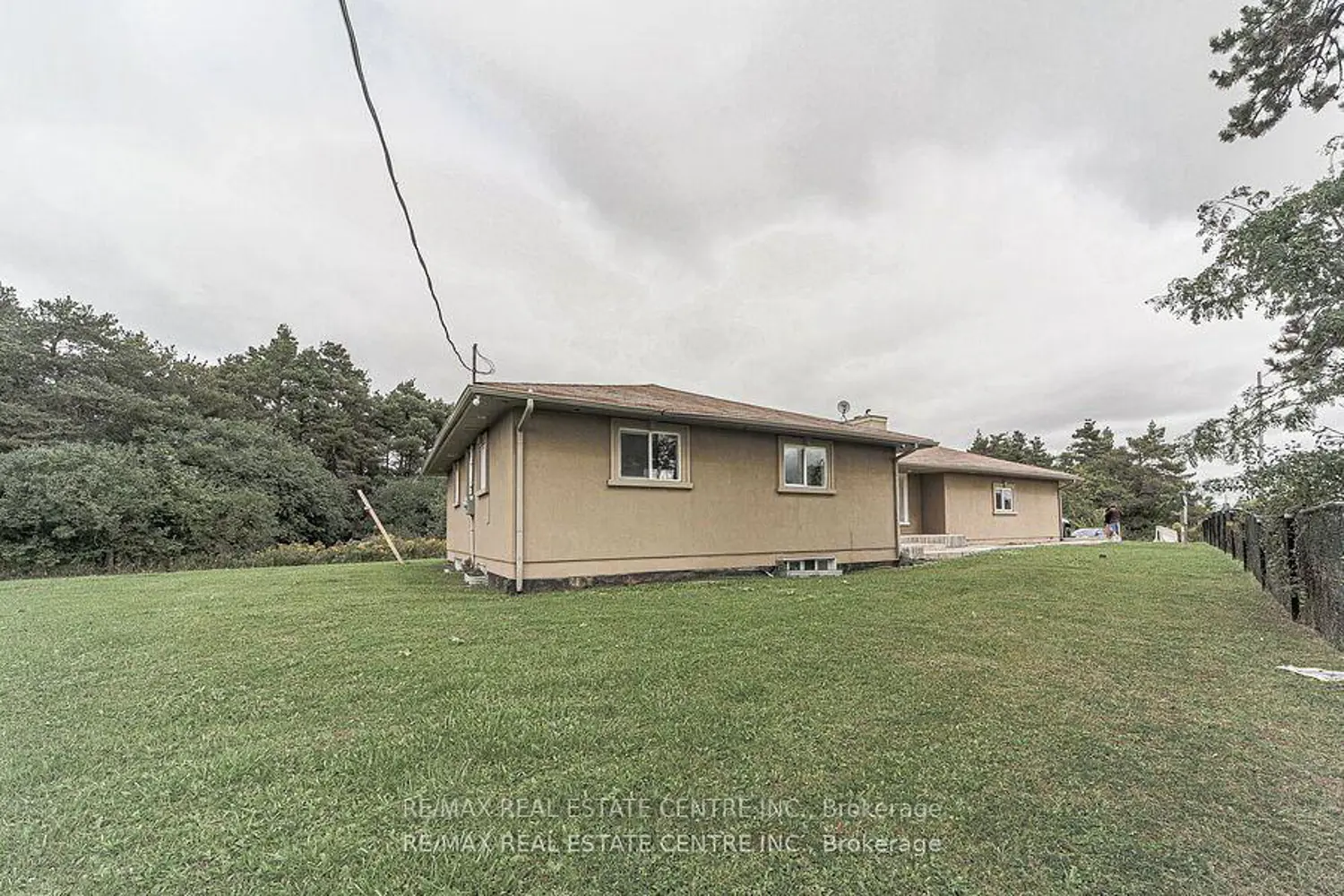 Additional image 5 of 3024 Countryside Drive