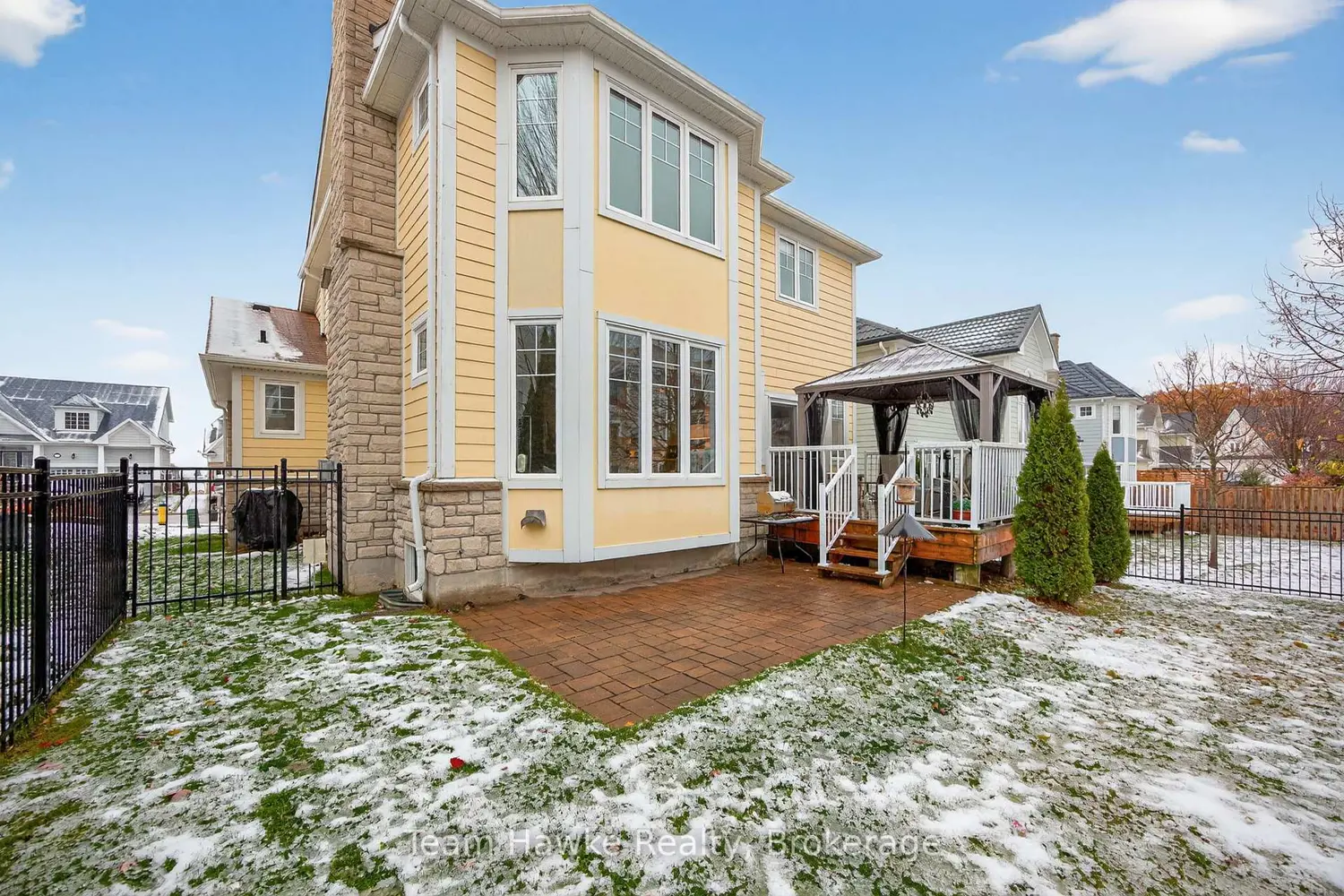 Additional image 13 of 9 Riverwalk Place