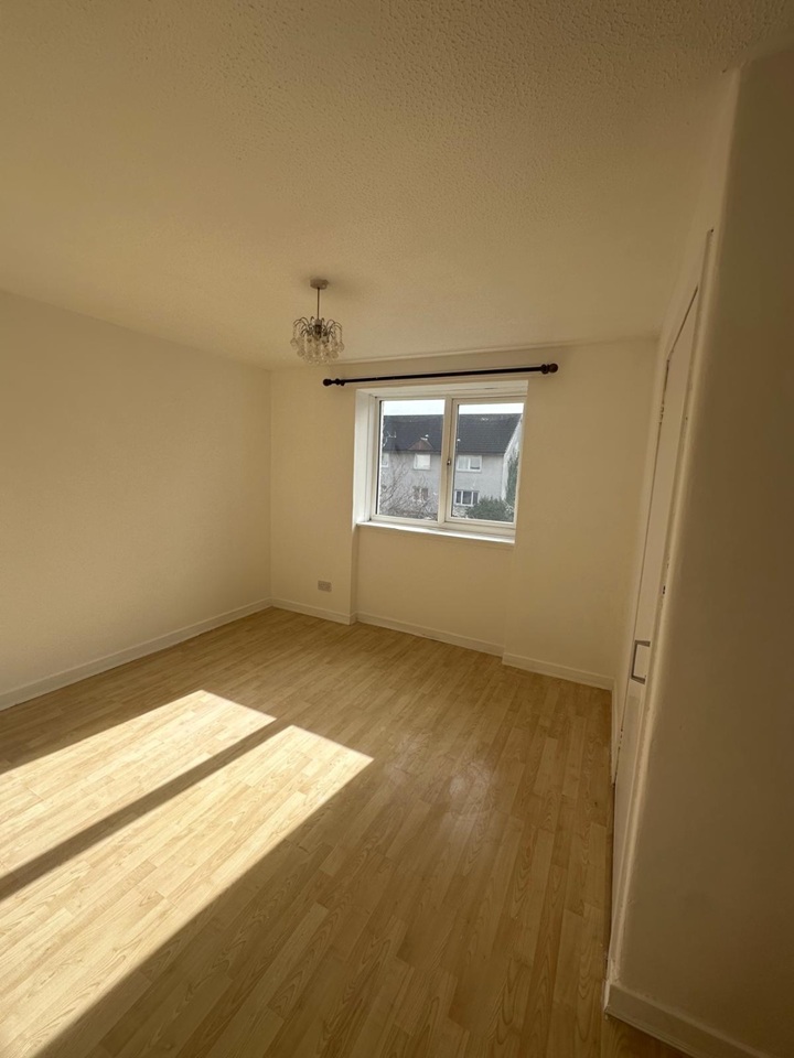 Additional image 10 of 3 Bed Flat, Sandaig Road, G33, N1 7GU