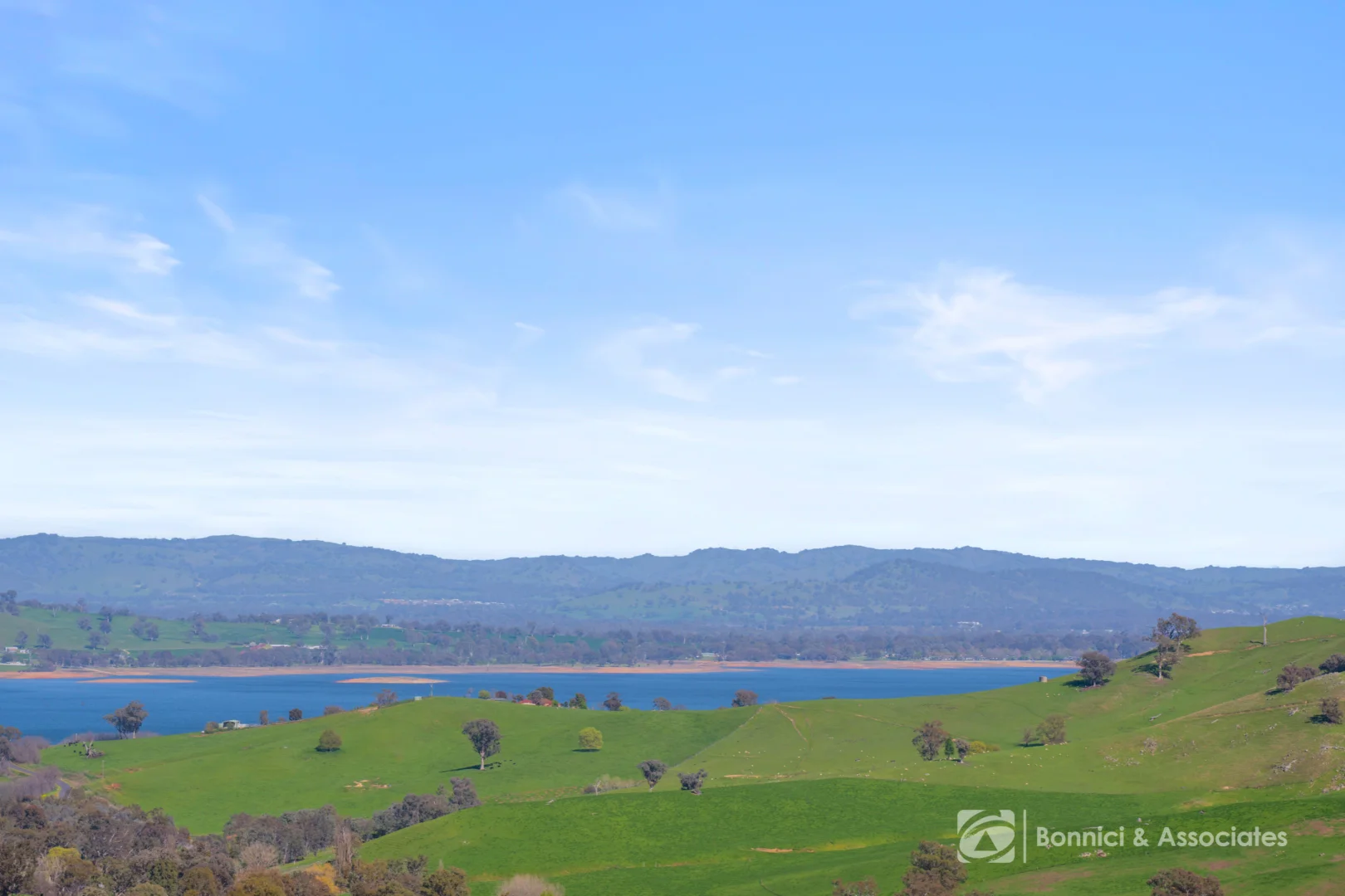 Additional image 17 of "THE OAKS" Bethanga Bay Road, Bethanga VIC 3691