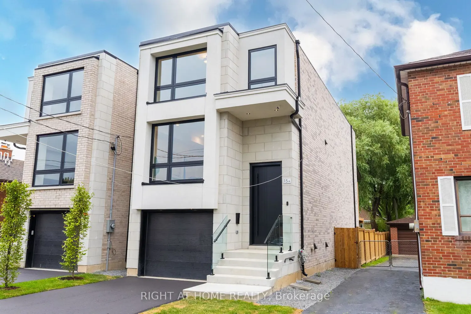 15A Rosemeade Avenue