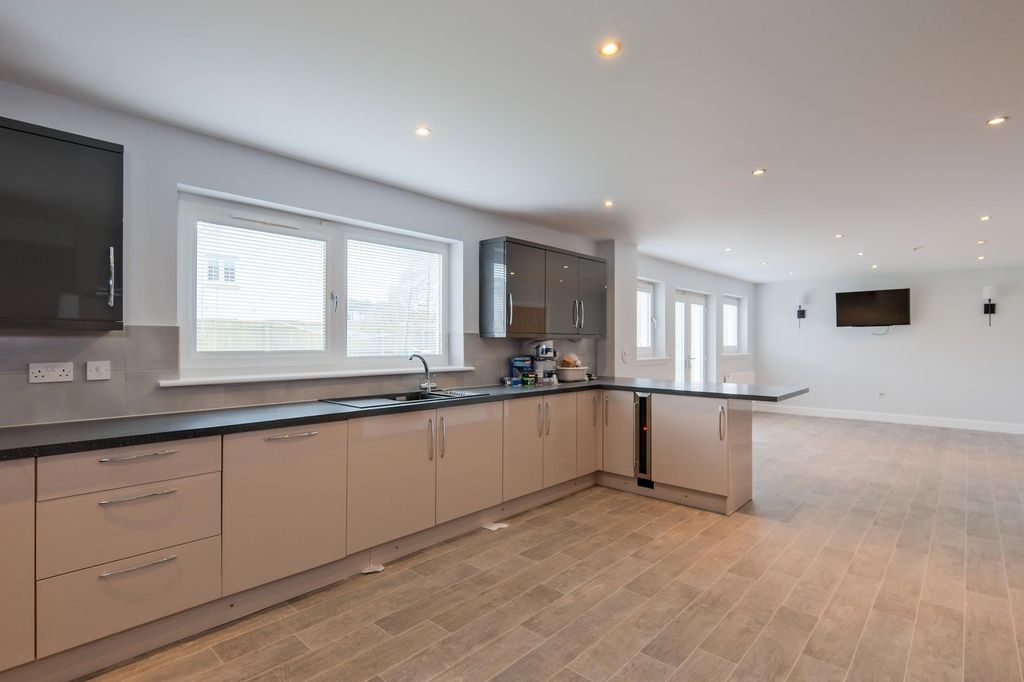 Additional image 41 of 4 bed detached house to rent44 Kilncadzow Road, Carluke ML8