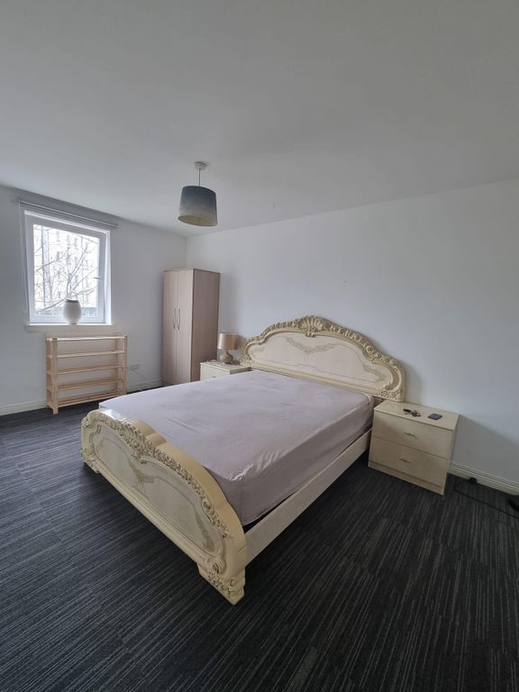 Additional image 9 of 2 bed flat to rentRedshank Avenue, Renfrew PA4