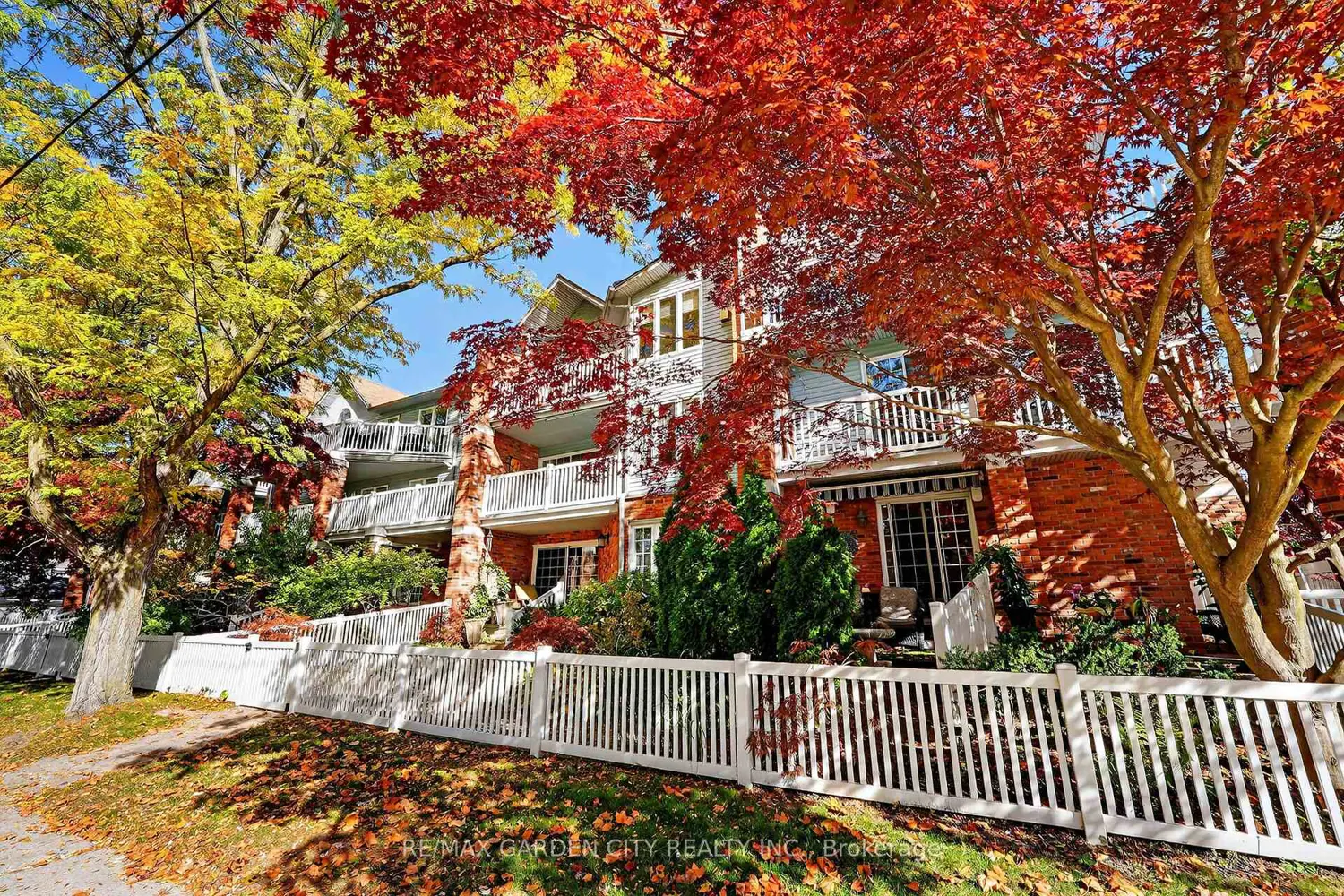 Additional image 12 of 70 Main Street 201