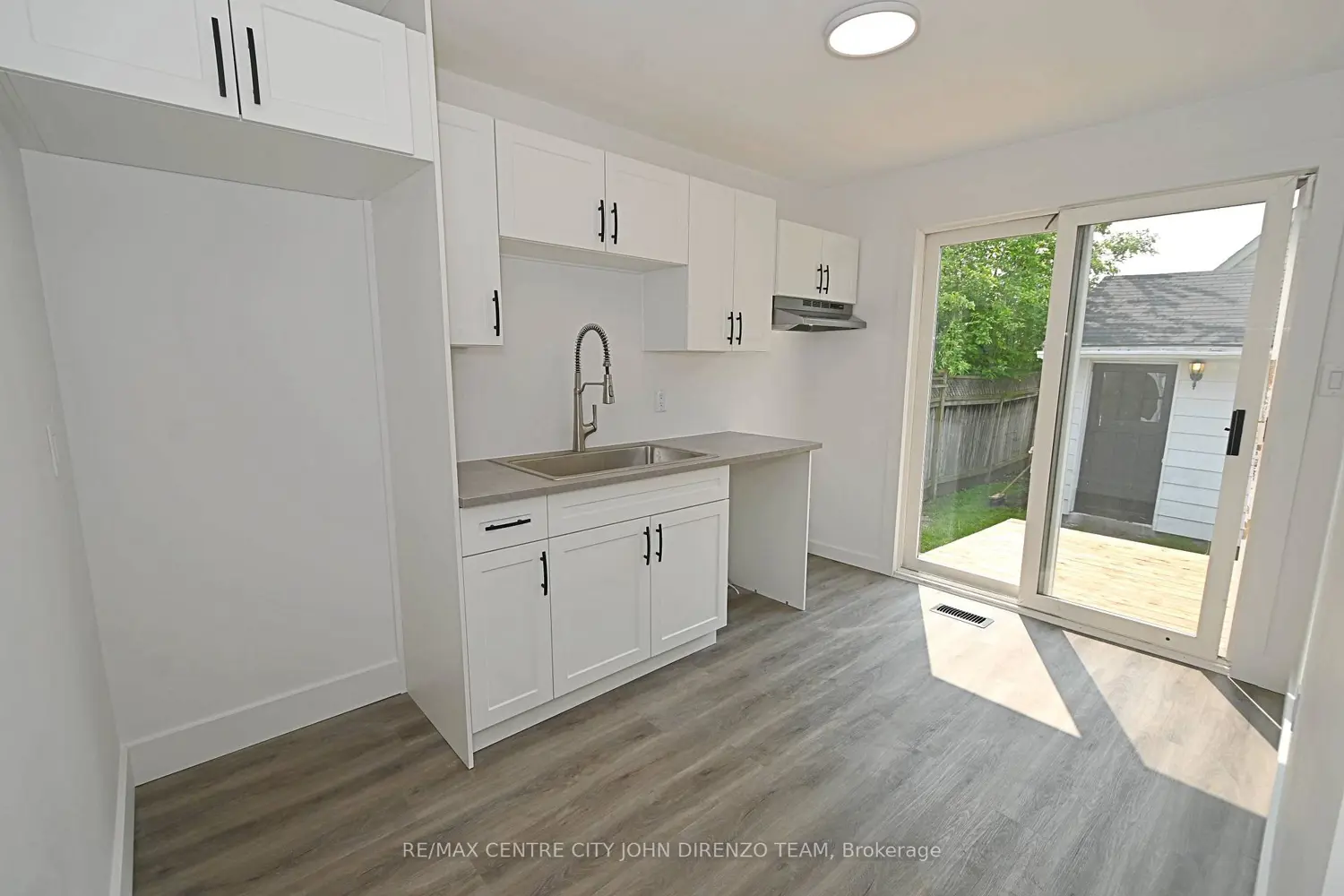 Additional image 8 of 52 Woodworth Avenue