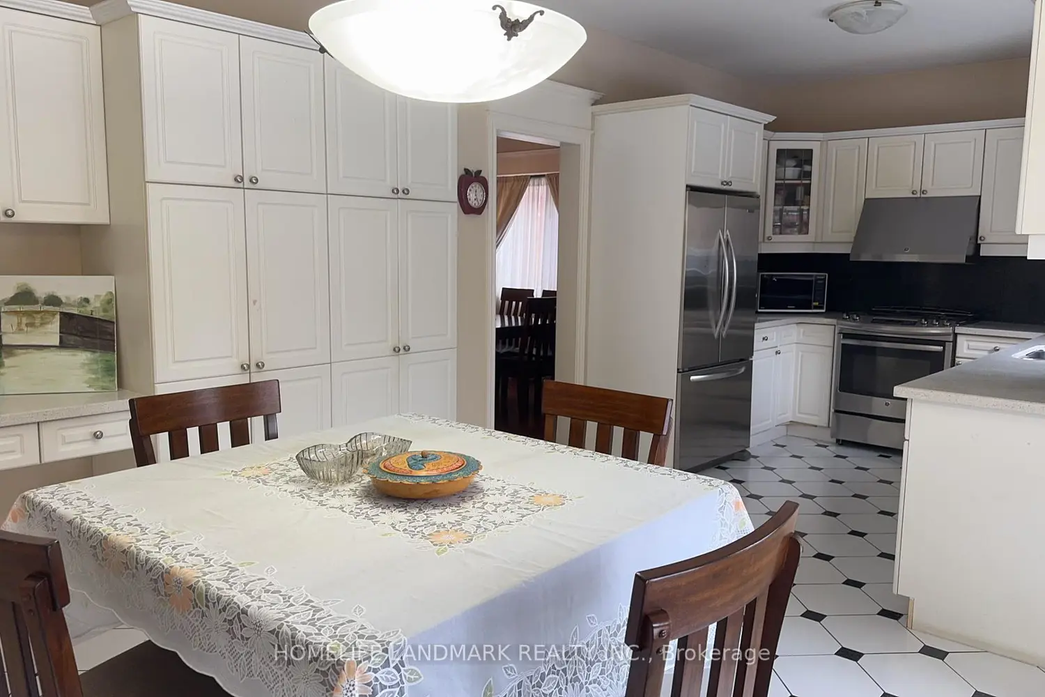 Additional image 8 of 136 Worth Boulevard