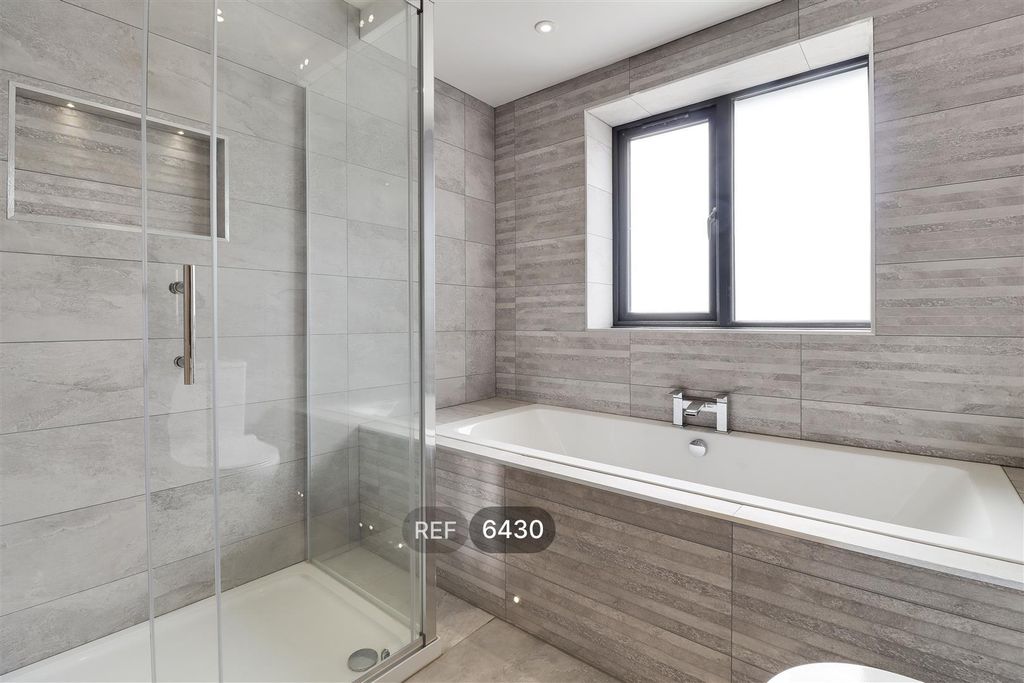Additional image 25 of 5 bed detached house to rentWollaton Vale, Wollaton, Nottingham NG8