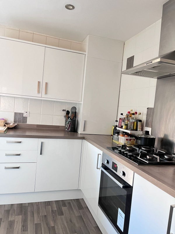 Additional image 2 of Room in a Shared Flat, Royston Road, G21, N1 7GU