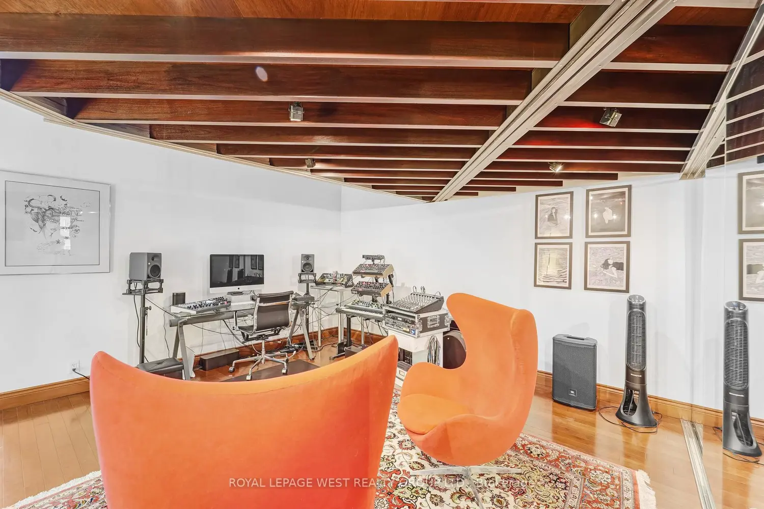 Additional image 13 of 90 Sumach Street #416