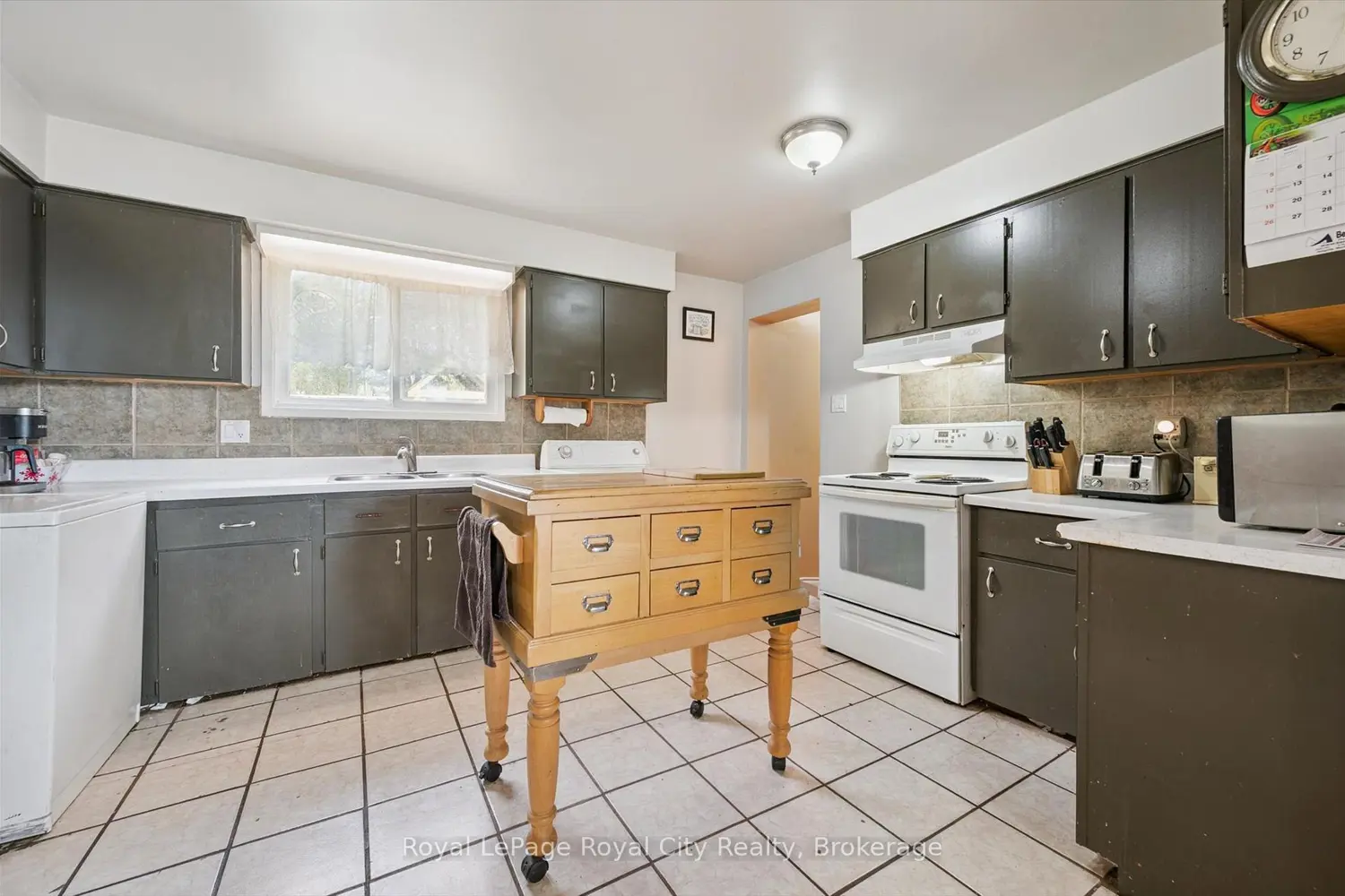 Additional image 7 of 4769 Wellington Road 32 Road