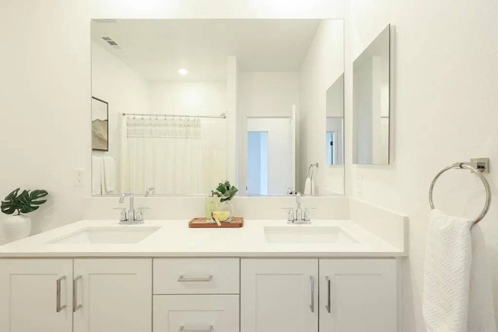 Additional image 78 of 789 Mateo Street Unit 2, Chula Vista, CA 91911