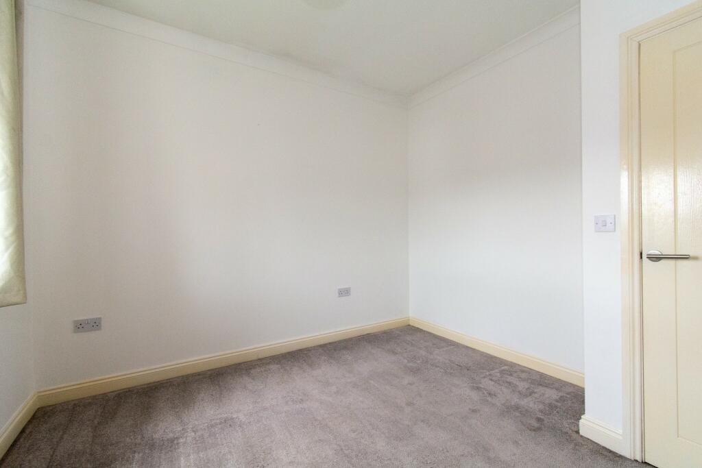 Additional image 9 of 2 Bed House on Coombe Avenue