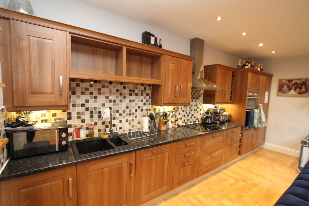 Additional image 16 of 2 bed flat to rentLower Linden Road, Clevedon BS21