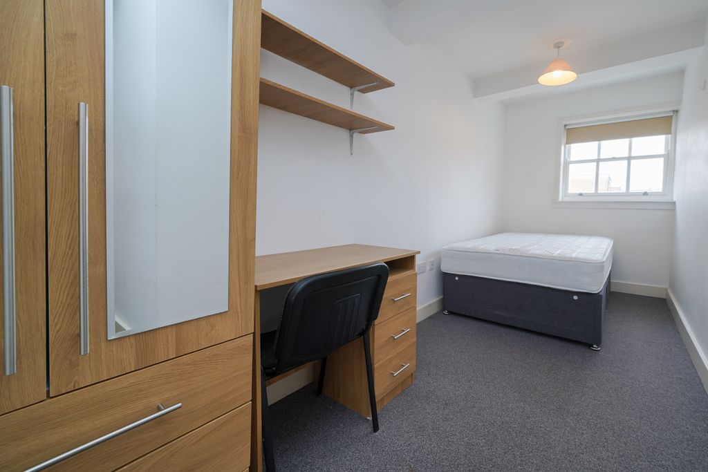 Additional image 8 of 8 bed flat to rentRegent Street, Leamington Spa CV32