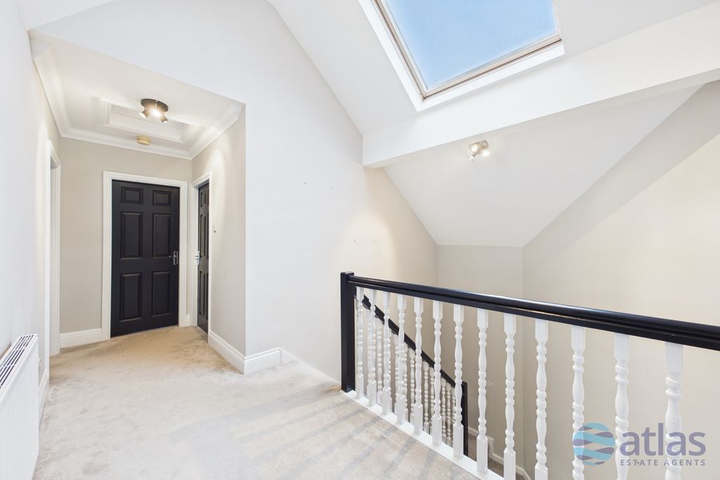 Additional image 8 of 3 bed flat to rentNorth Mossley Hill Road, Mossley Hill L18