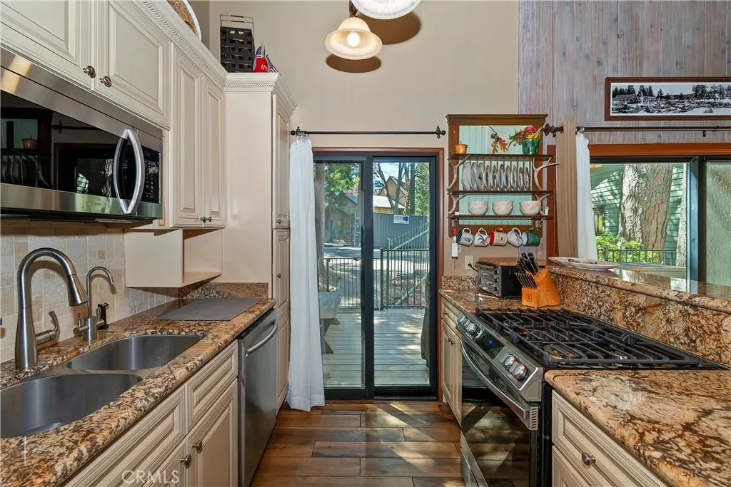 Additional image 13 of 27821 Peninsula Dr. #416, Lake Arrowhead, CA 92352