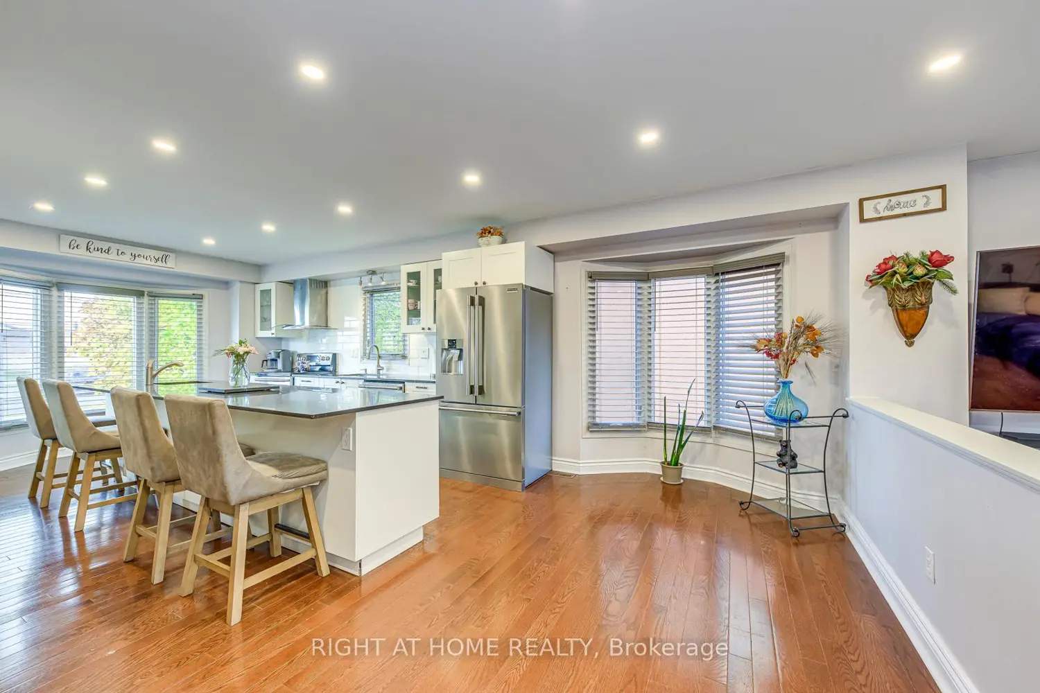 Additional image 5 of 1558 Litchfield Road