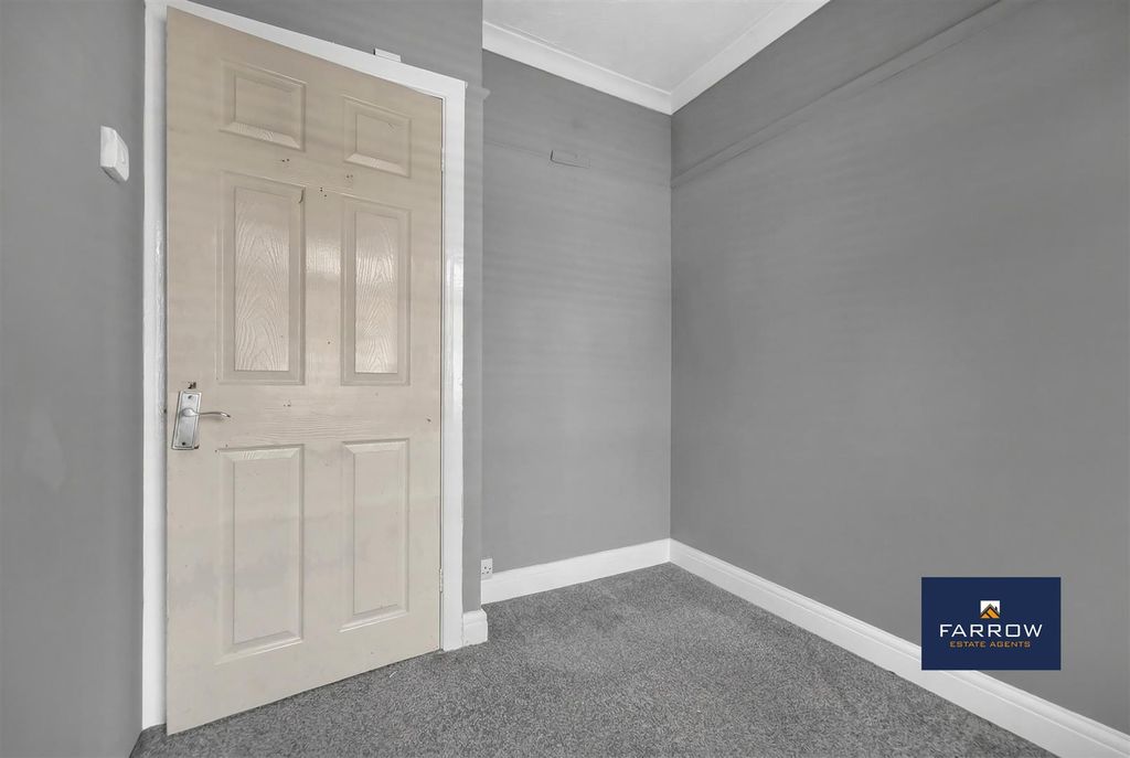 Additional image 16 of 4 bed terraced house to rentArthur Street, Grimsby DN31