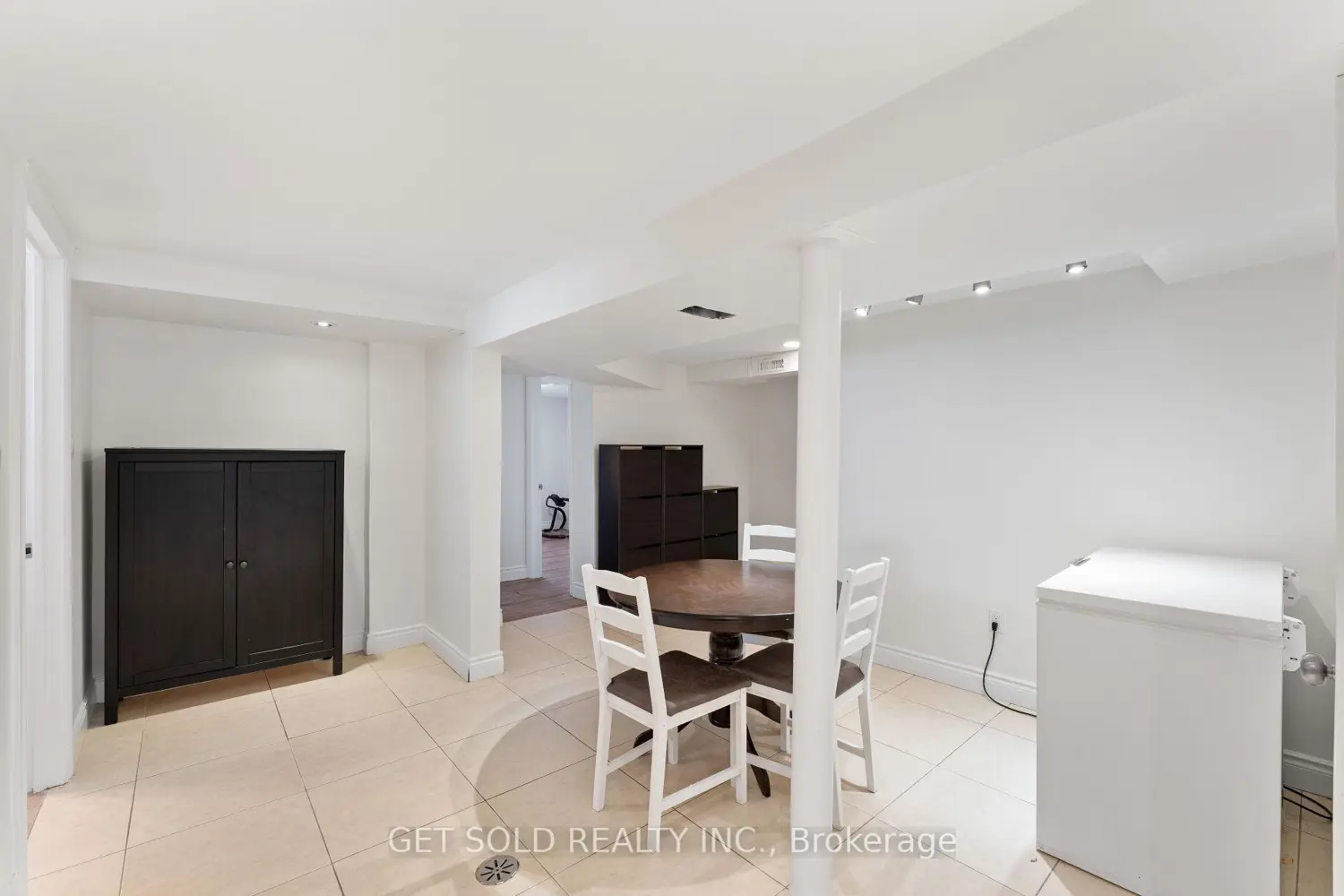 Additional image 15 of 39 Pakenham Drive