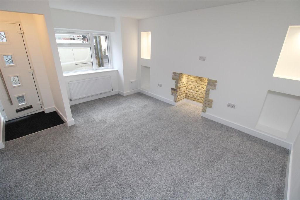 Additional image 12 of 2 bed property to rentPoplar Street, Troedyrhiw, Merthyr Tydfil CF48