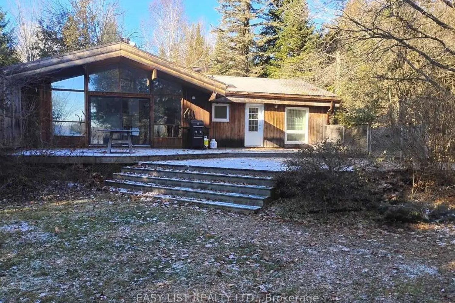 Additional image 2 of 571 Rideau River Road