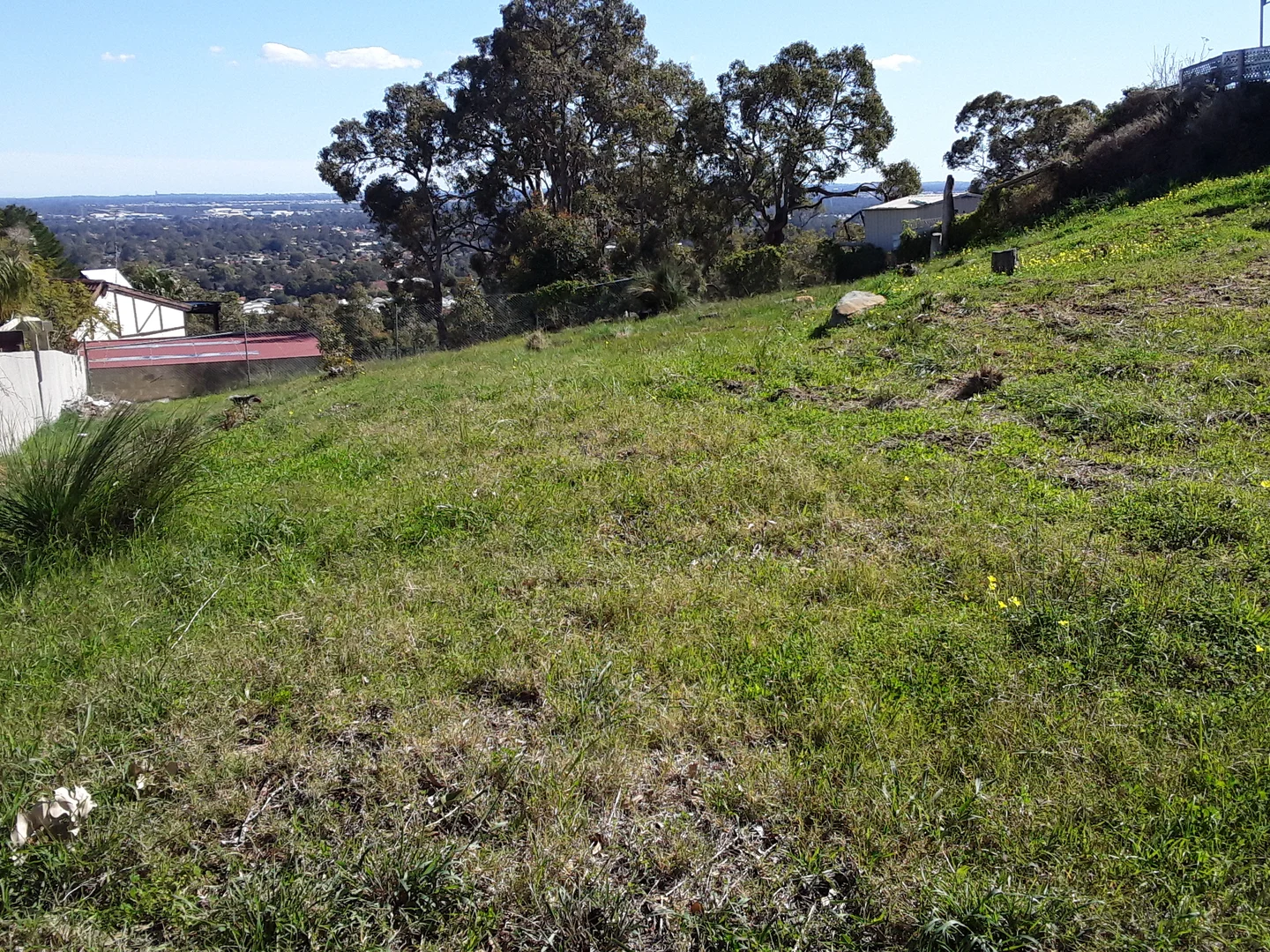 18 Looranah Street, Mount Nasura WA 6112