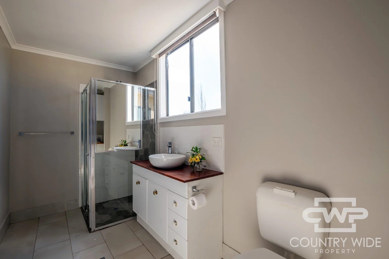 Additional image 10 of 10 Surrey Park Court, Glen Innes NSW 2370