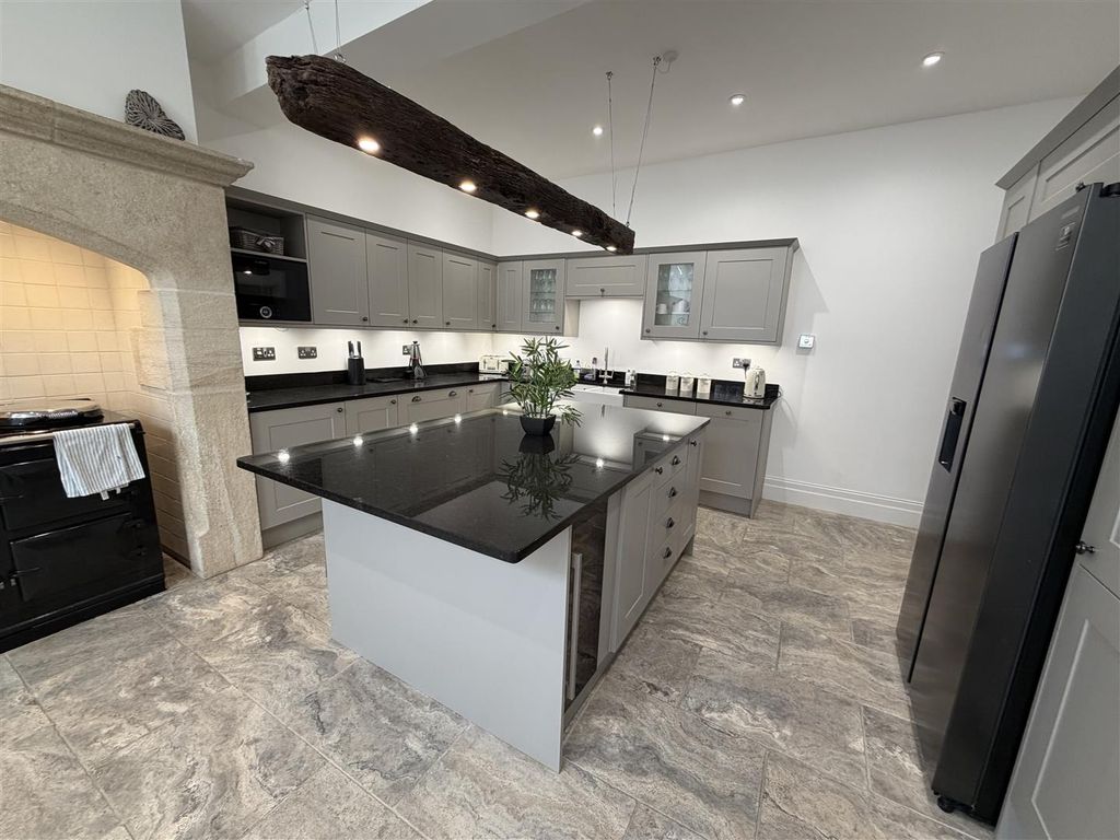 Additional image 9 of 5 bed town house to rentClayport Street, Alnwick NE66
