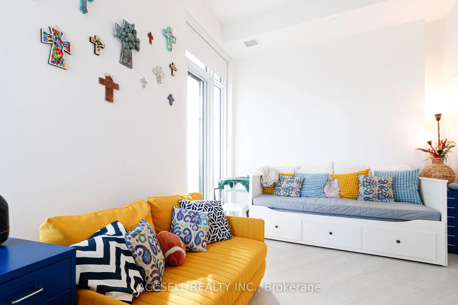 Additional image 9 of 3883 Quartz Road 306