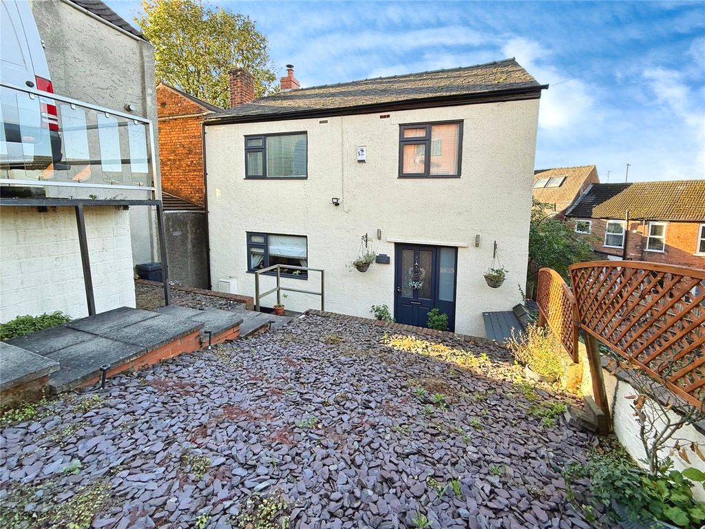 3 bed detached house to rentVictoria Terrace, Lincoln, Lincolnshire LN1