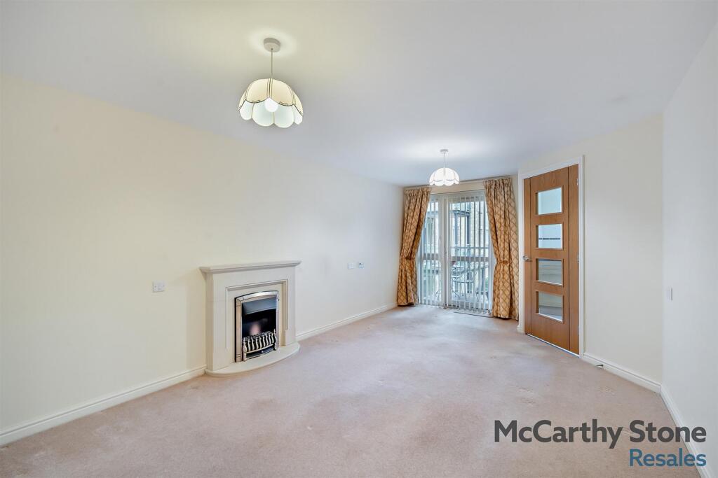 Additional image 3 of Holmcroft Court, Charlton Road, Shepton Mallet