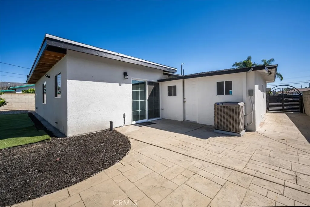 Additional image 42 of 223 West Simmons Avenue, Anaheim, CA 92802