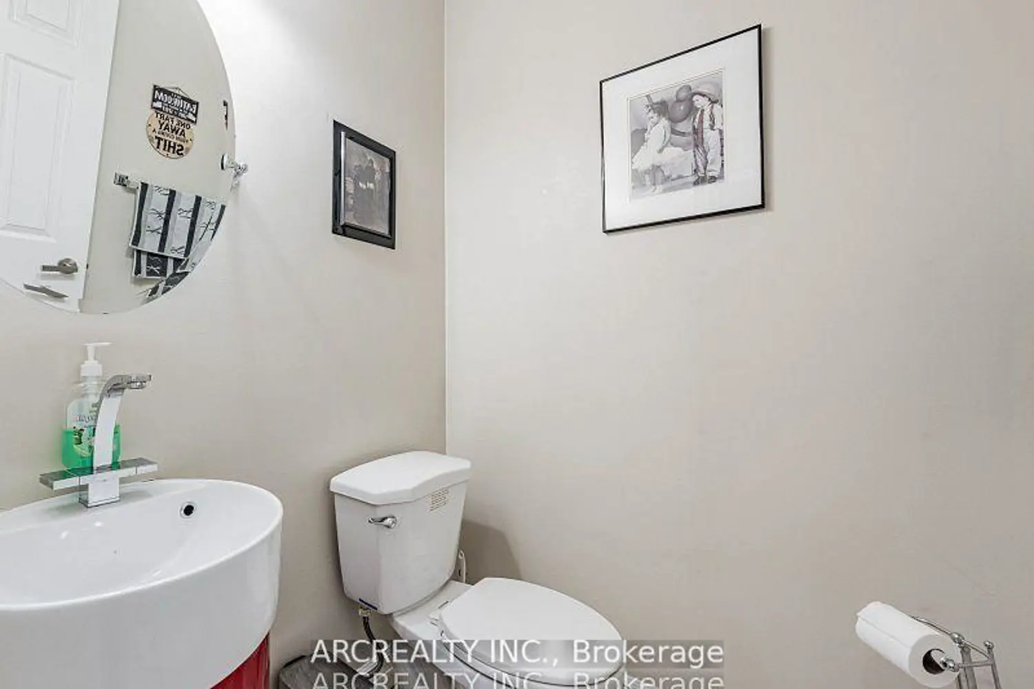 Additional image 10 of 49 White Boulevard