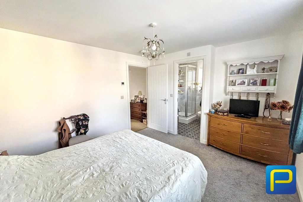 Additional image 11 of 3 bed detached house to rentPelican Road, Amble NE65