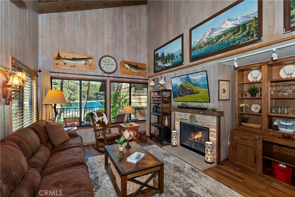 Additional image 5 of 27821 Peninsula Dr. #416, Lake Arrowhead, CA 92352