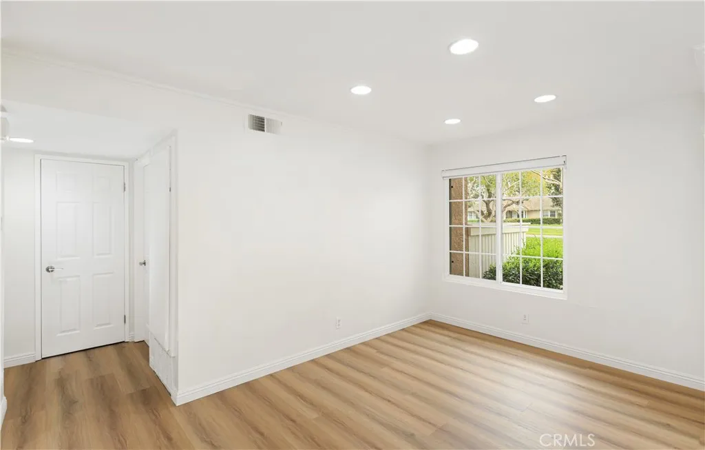 Additional image 33 of 94 Greenfield, Irvine, CA 92614