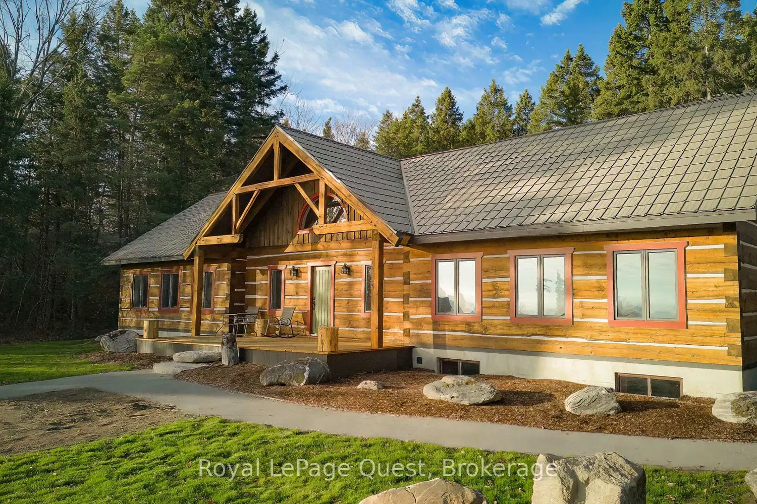 Additional image 3 of 160 14 Concession