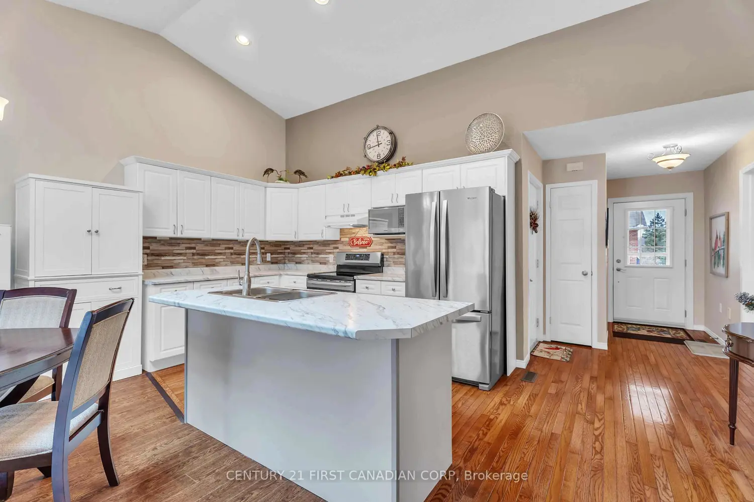 Additional image 5 of 80 Centre Street 7